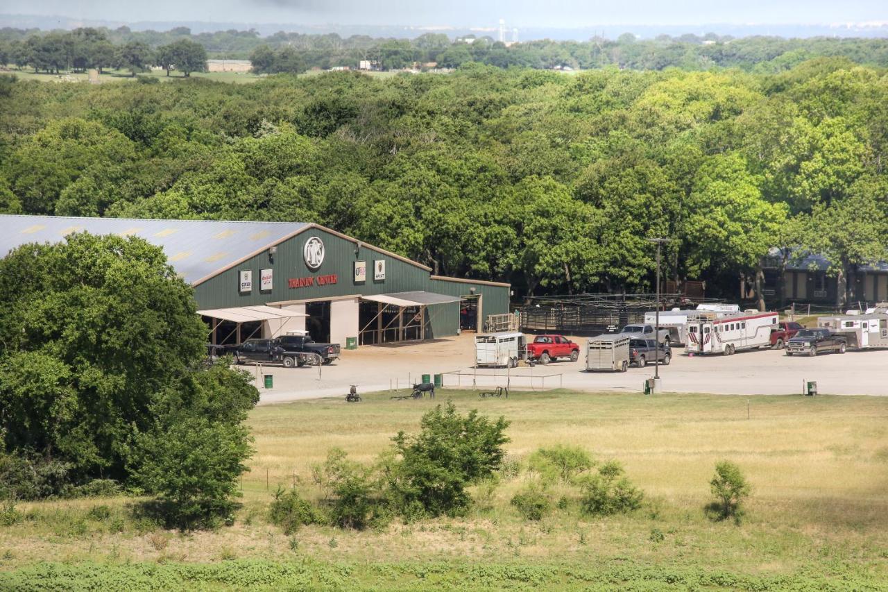 Hotel Nrs Event Center & Guest Ranch Decatur Exterior foto