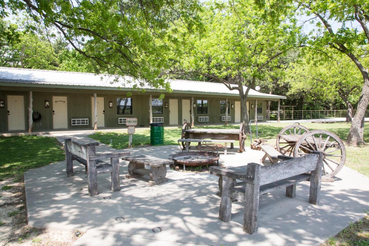 Hotel Nrs Event Center & Guest Ranch Decatur Exterior foto